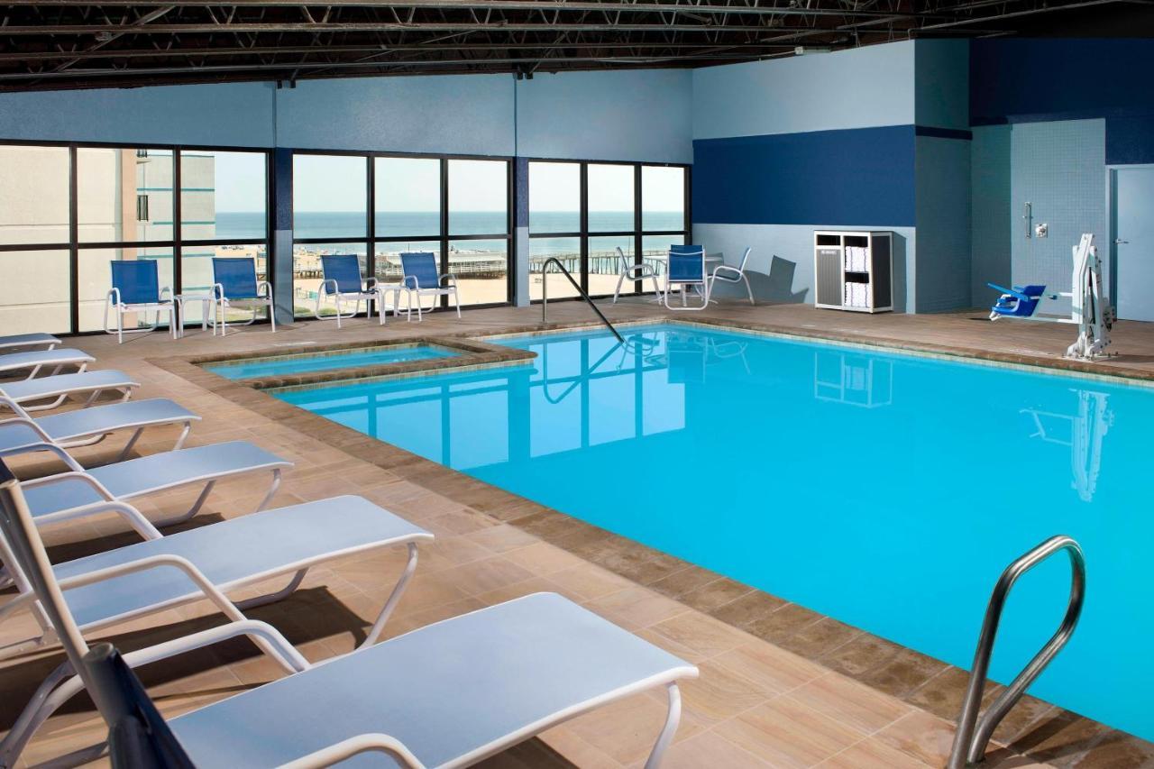 Four Points By Sheraton Virginia Oceanfront Hotel 3*
