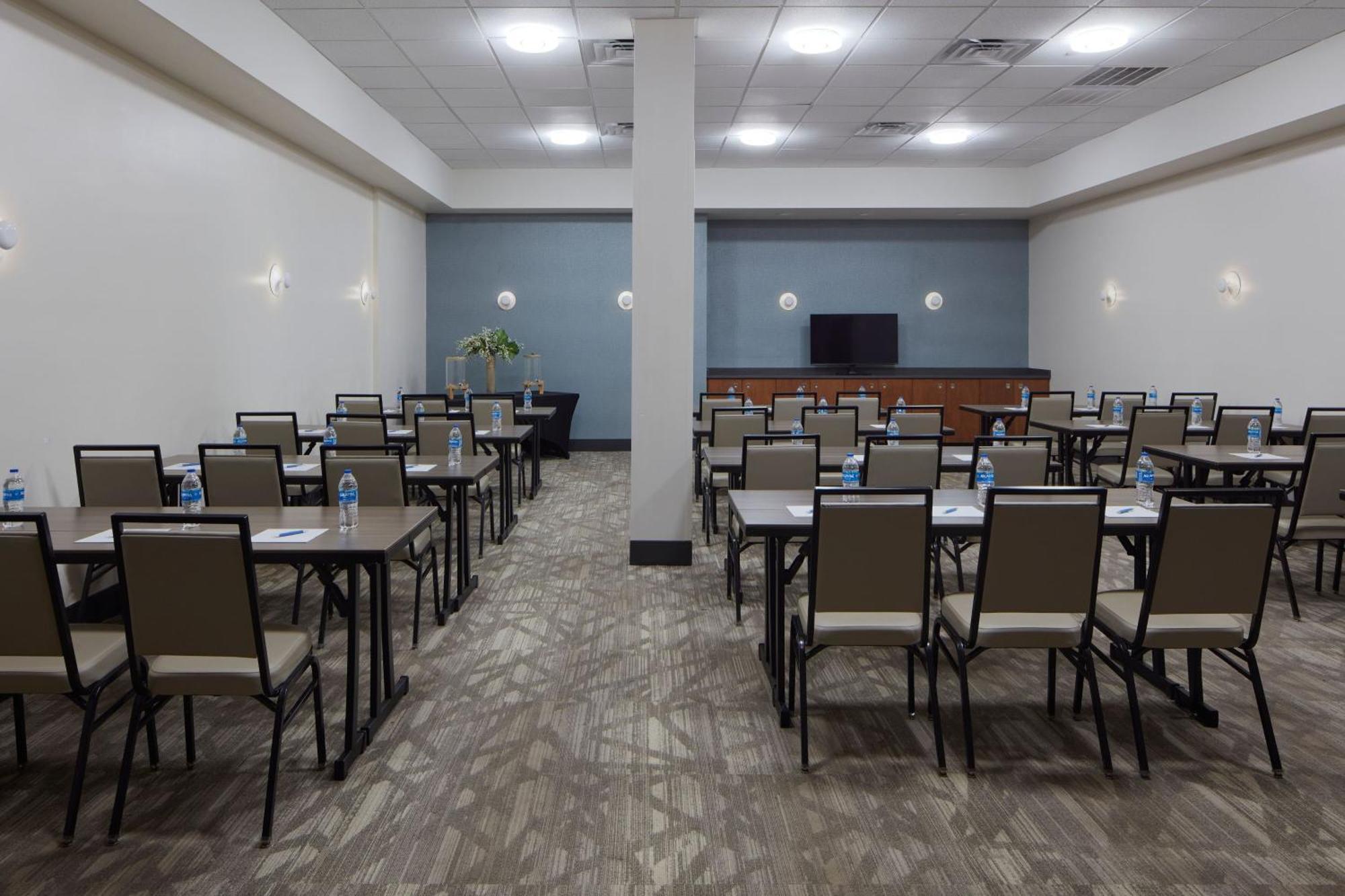 Four Points By Sheraton Virginia Oceanfront Hotel Virginia Beach