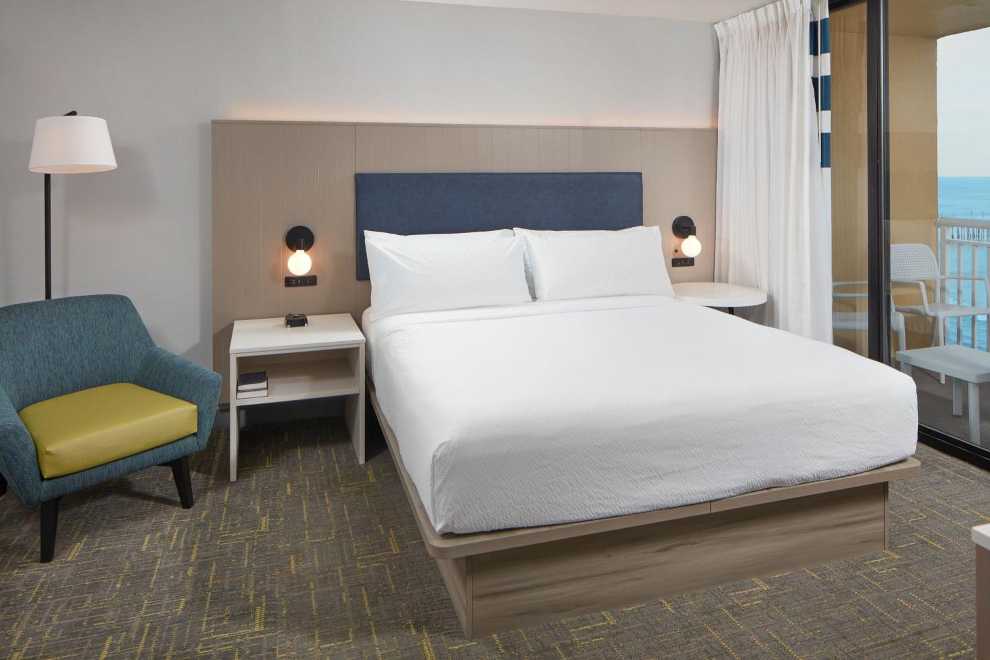 Four Points By Sheraton Virginia Oceanfront Hotel 3*