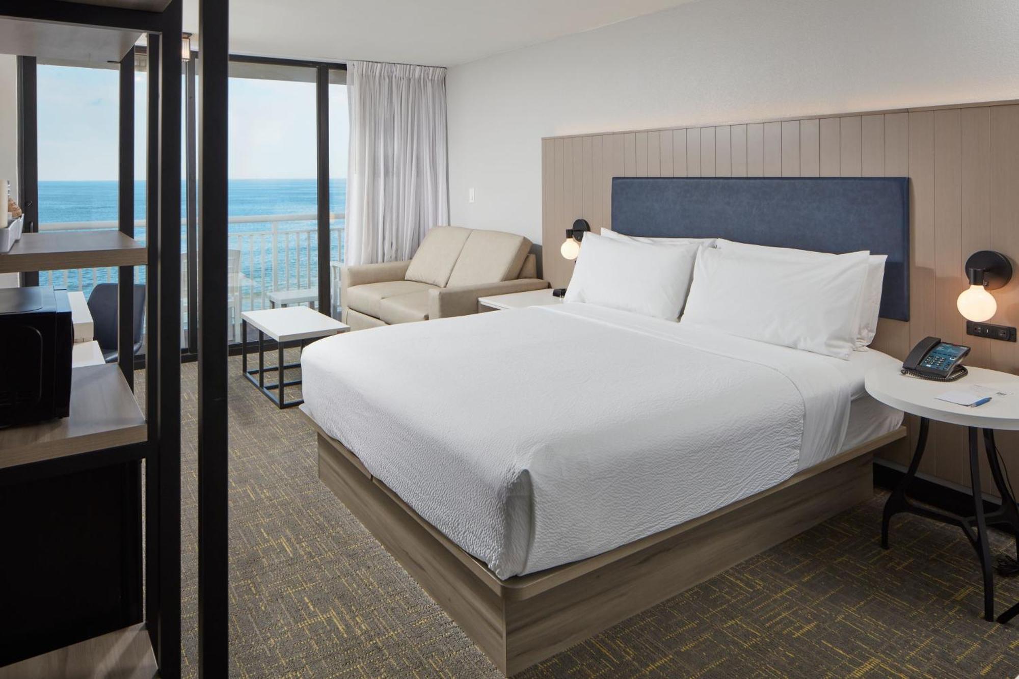 Four Points By Sheraton Virginia Oceanfront Hotel Virginia Beach