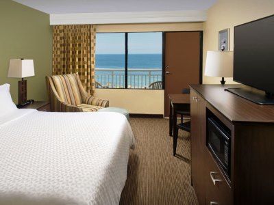 Four Points By Sheraton Virginia Oceanfront Hotel