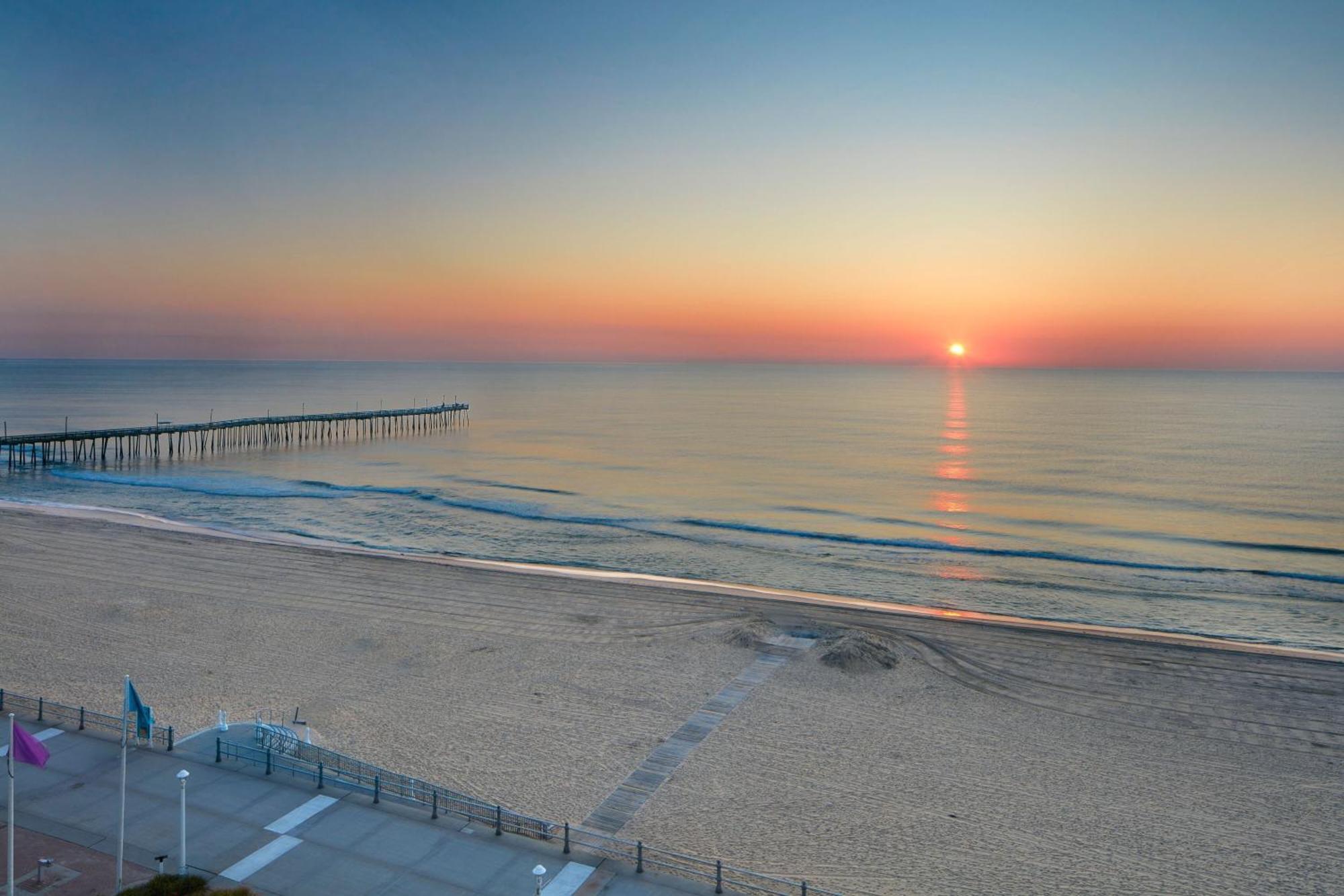 Four Points By Sheraton Virginia Oceanfront Virginia Beach