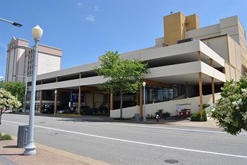 Four Points By Sheraton Virginia Oceanfront